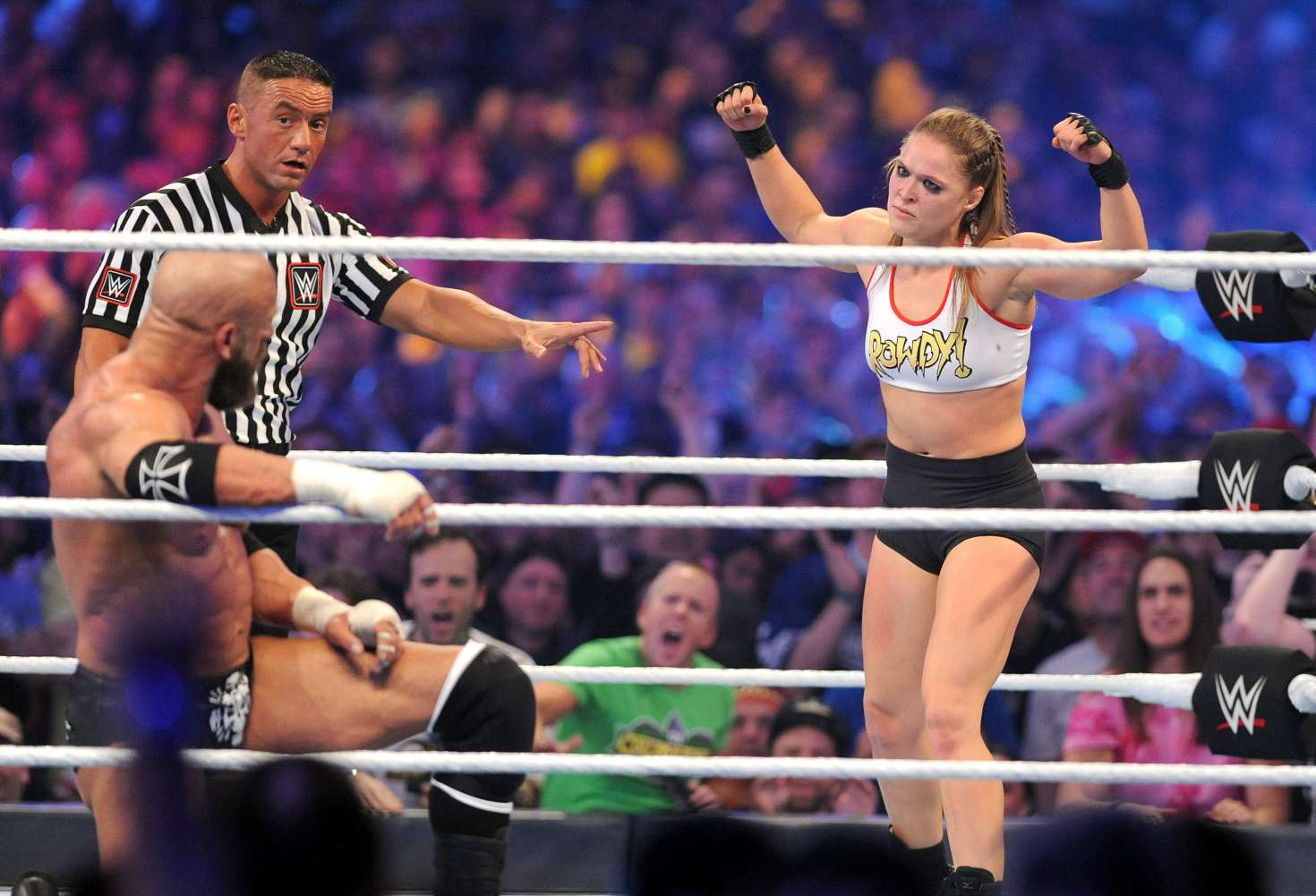 Ronda Rousey 2018 : Ronda Rousey: WWE Wrestlemania 34 at the Mercedes-Benz Superdome -09