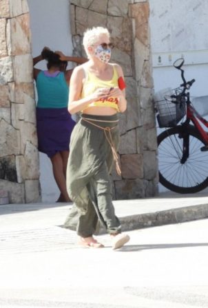 Rose McGowan - Out in Tulum - Mexico