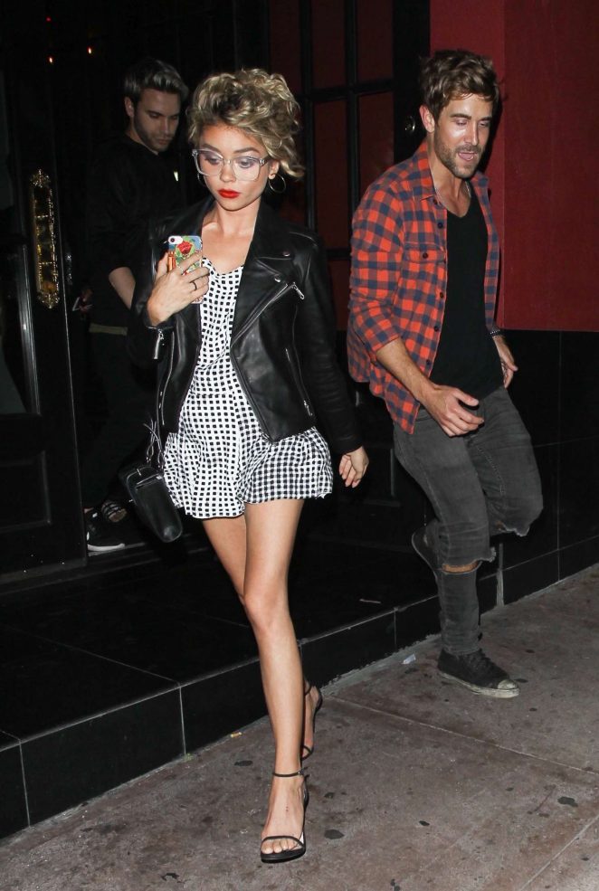 Index of /wp-content/uploads/photos/sarah-hyland/leaves-lucy-hale-s ...