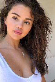 Selena Gomez - Instagram photos