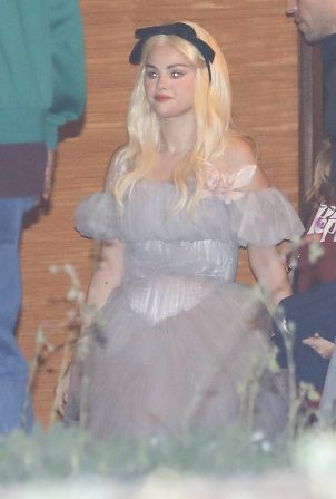 Selena Gomez - Visiting Nobu in an Alice in Wonderland costume for a Halloween - Malibu