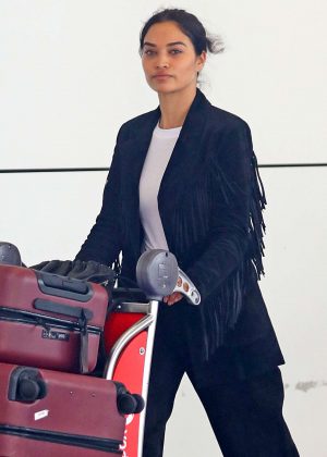Shanina Shaik - Arriving at Airport in Sydney