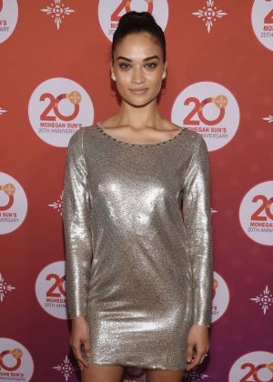 Shanina Shaik - Kevin Hart Official After Party in Connecticut