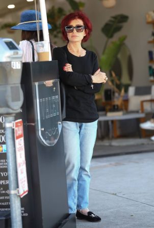 Sharon Osbourne - Is seen after lunch with a friend in Beverly Hills