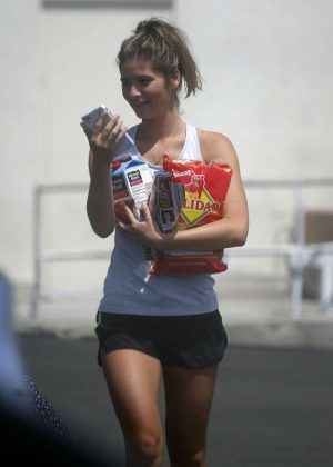 Shauna Sexton in Shorts - Leaves a supermarket in LA