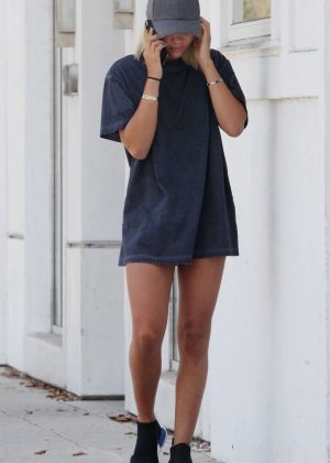 Sofia Richie Shopping at Diesel in Beverly Hills