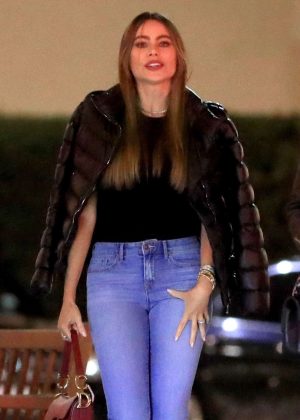 Sofia Vergara - Out for dinner at Il Pastaio in Beverly Hills