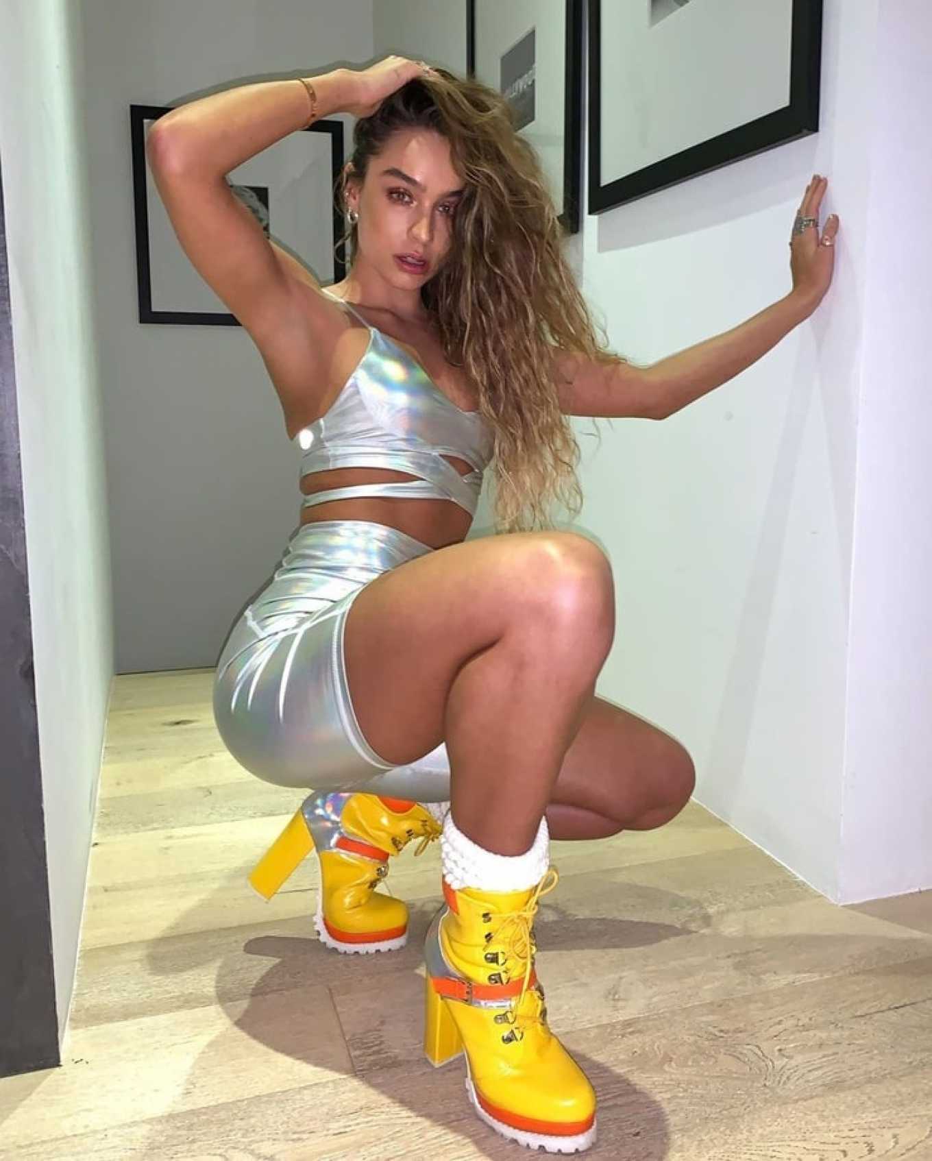 Sommer Ray â€“ Personal pics