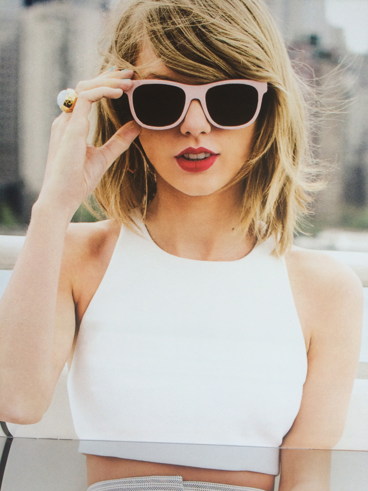 Taylor Swift Official Calendar 2016 07 GotCeleb