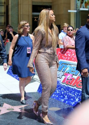 Tyra Banks - Simon Cowell Star On The Hollywood Walk Of Fame Ceremony in LA