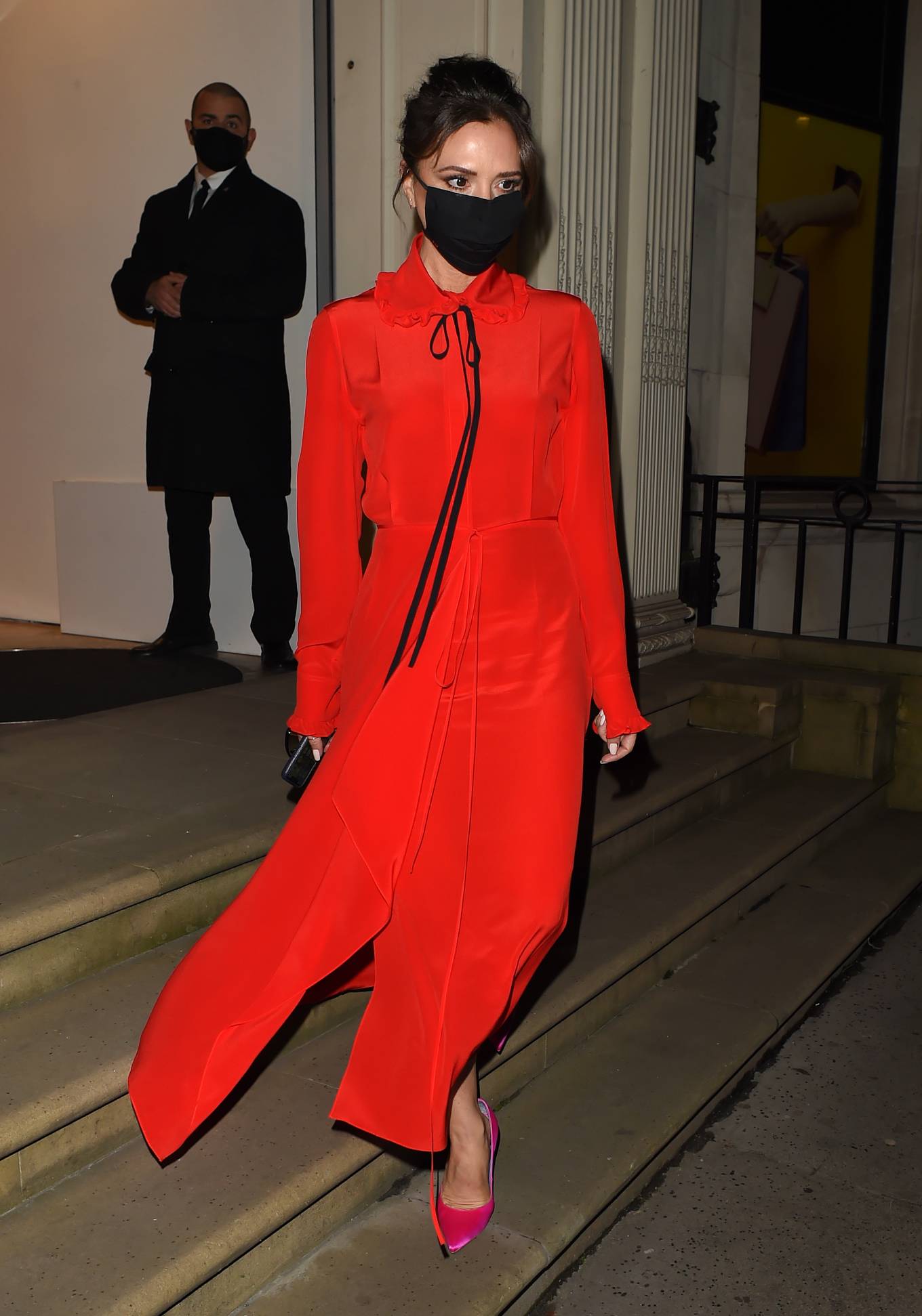 Victoria Beckham – Leaving her Dover street shop in London Gallery ...