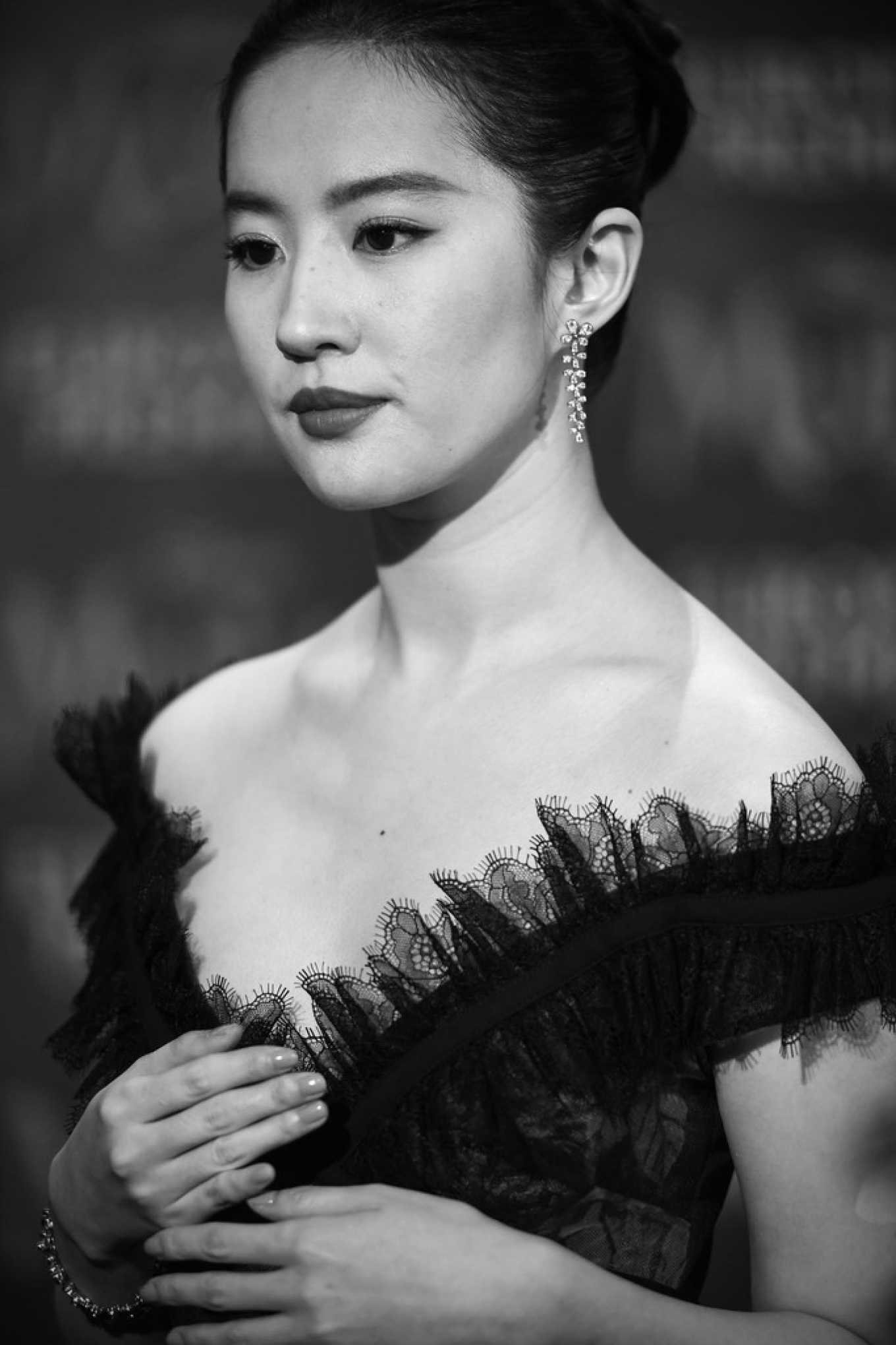 Yifei Liu - Mulan Premiere in London-13 | GotCeleb